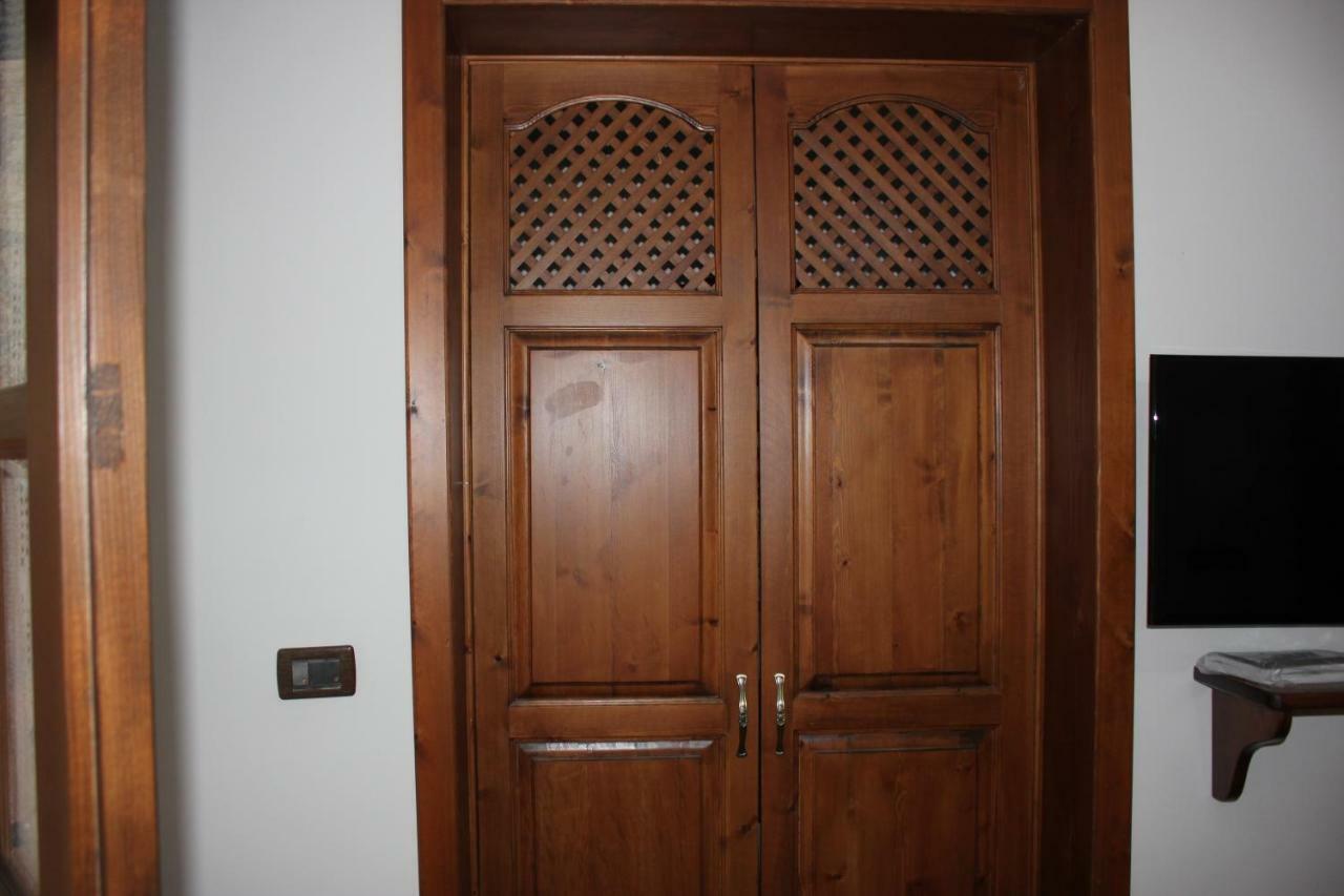 Guesthouse Arjan Berat Kültér fotó