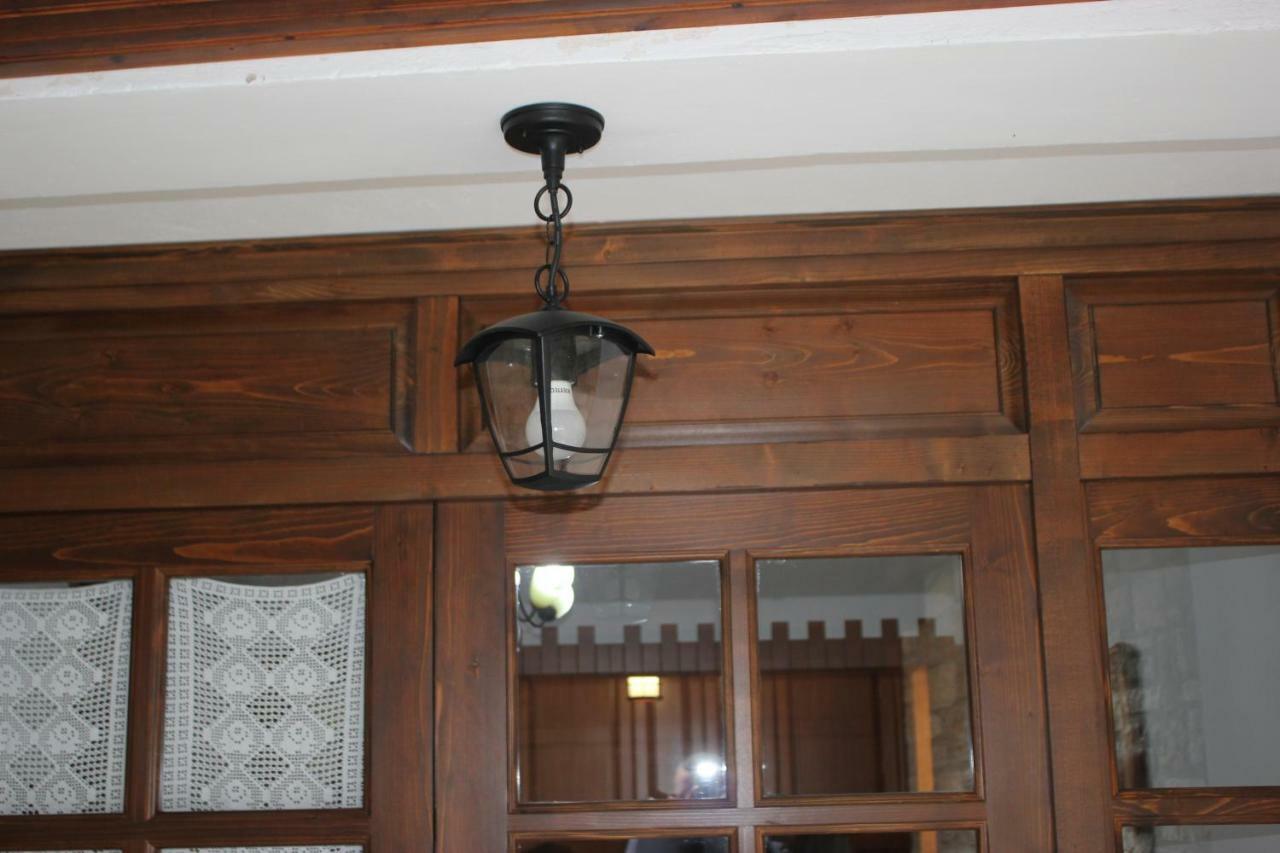 Guesthouse Arjan Berat Kültér fotó