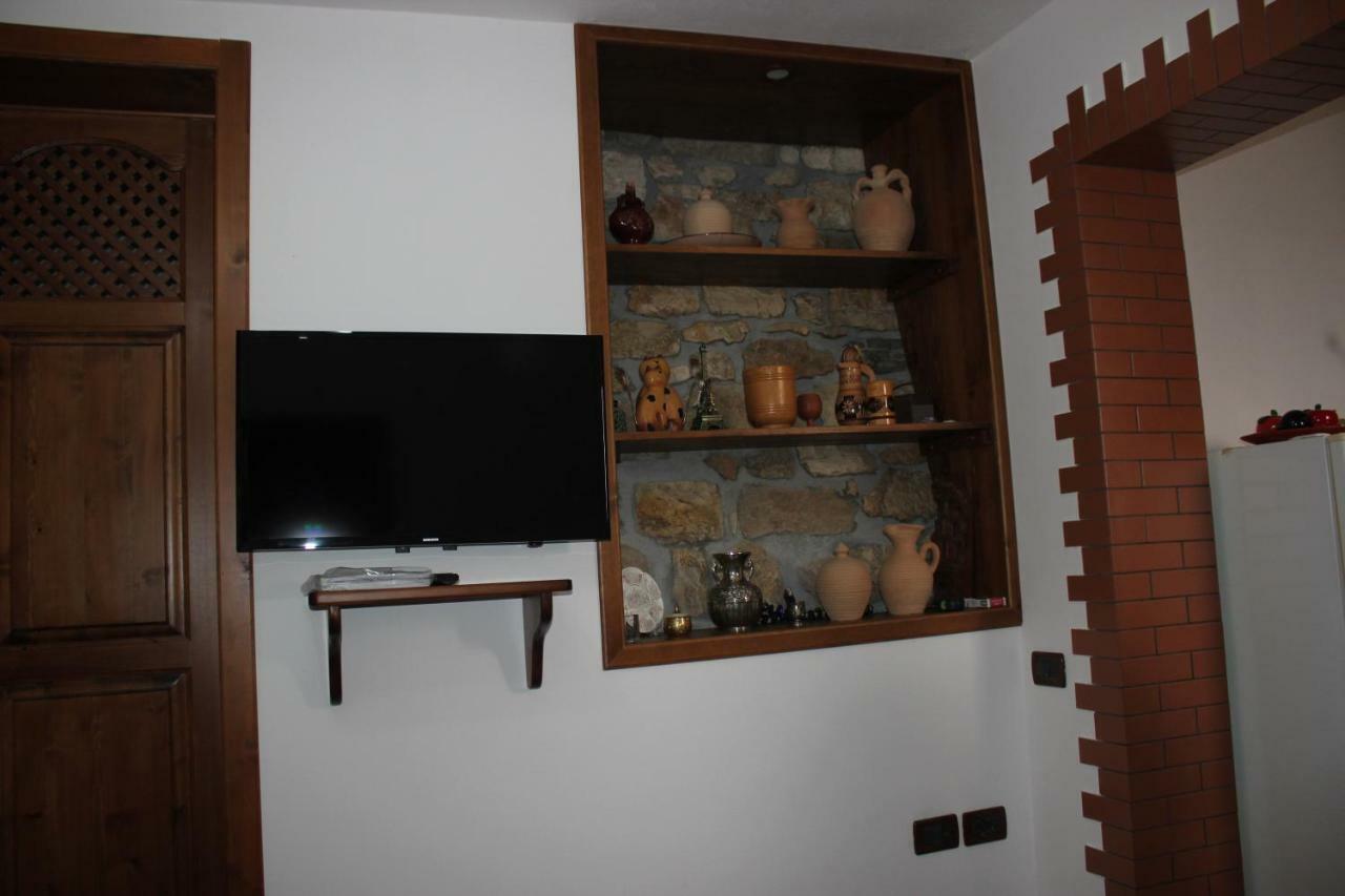 Guesthouse Arjan Berat Kültér fotó